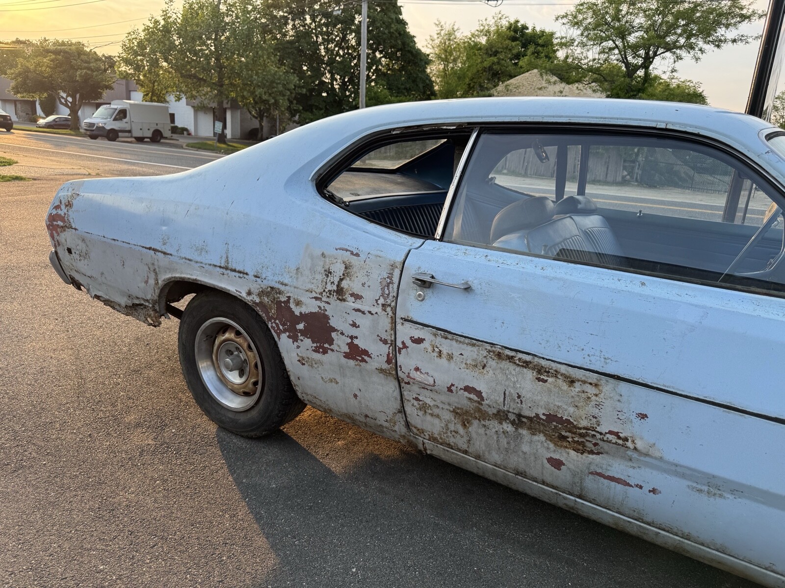 Plymouth-Duster-1973-Coupe-16