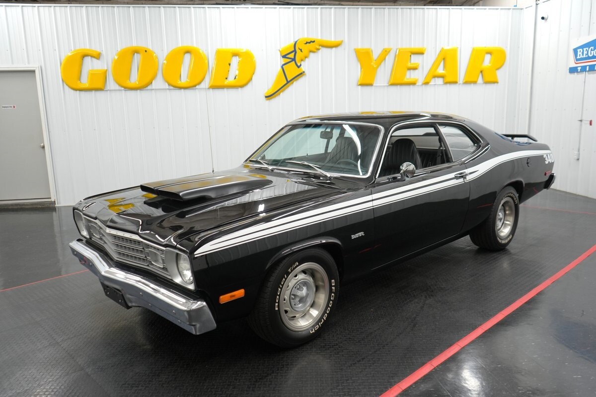 Plymouth-Duster-1974-2