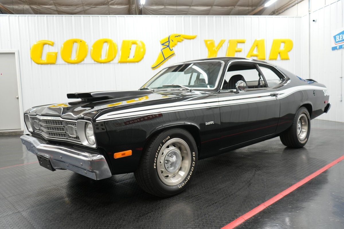 Plymouth-Duster-1974-3