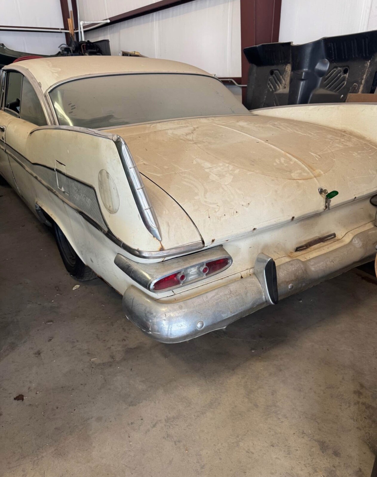 Plymouth-Fury-1959-Coupe