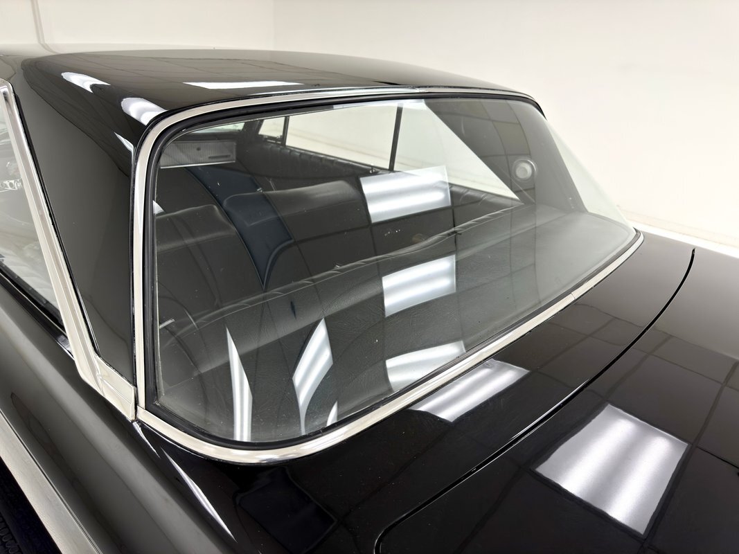 Plymouth-Fury-1965-Hardtop-15