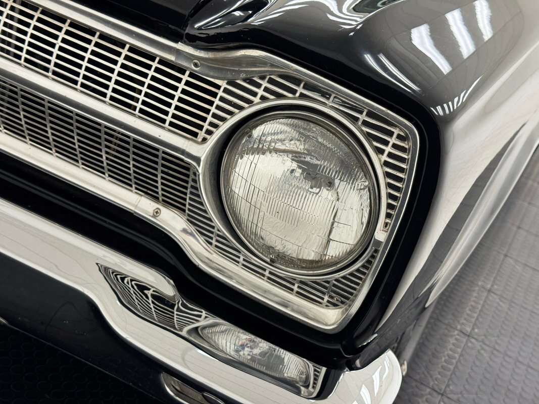 Plymouth-Fury-1965-Hardtop-9