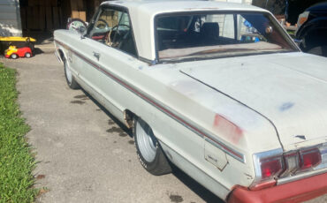 Plymouth-Fury-1965-Sedan-2
