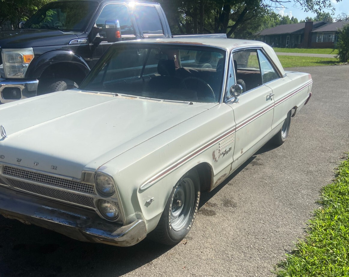 Plymouth-Fury-1965-Sedan