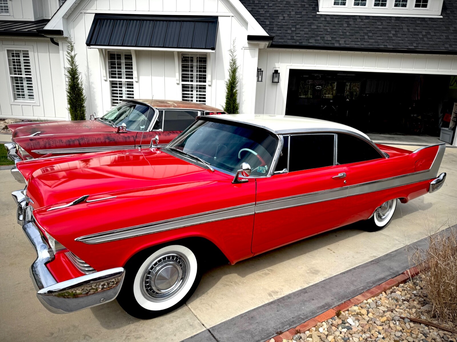 Plymouth-Fury-Christine-1958-Coupe-4