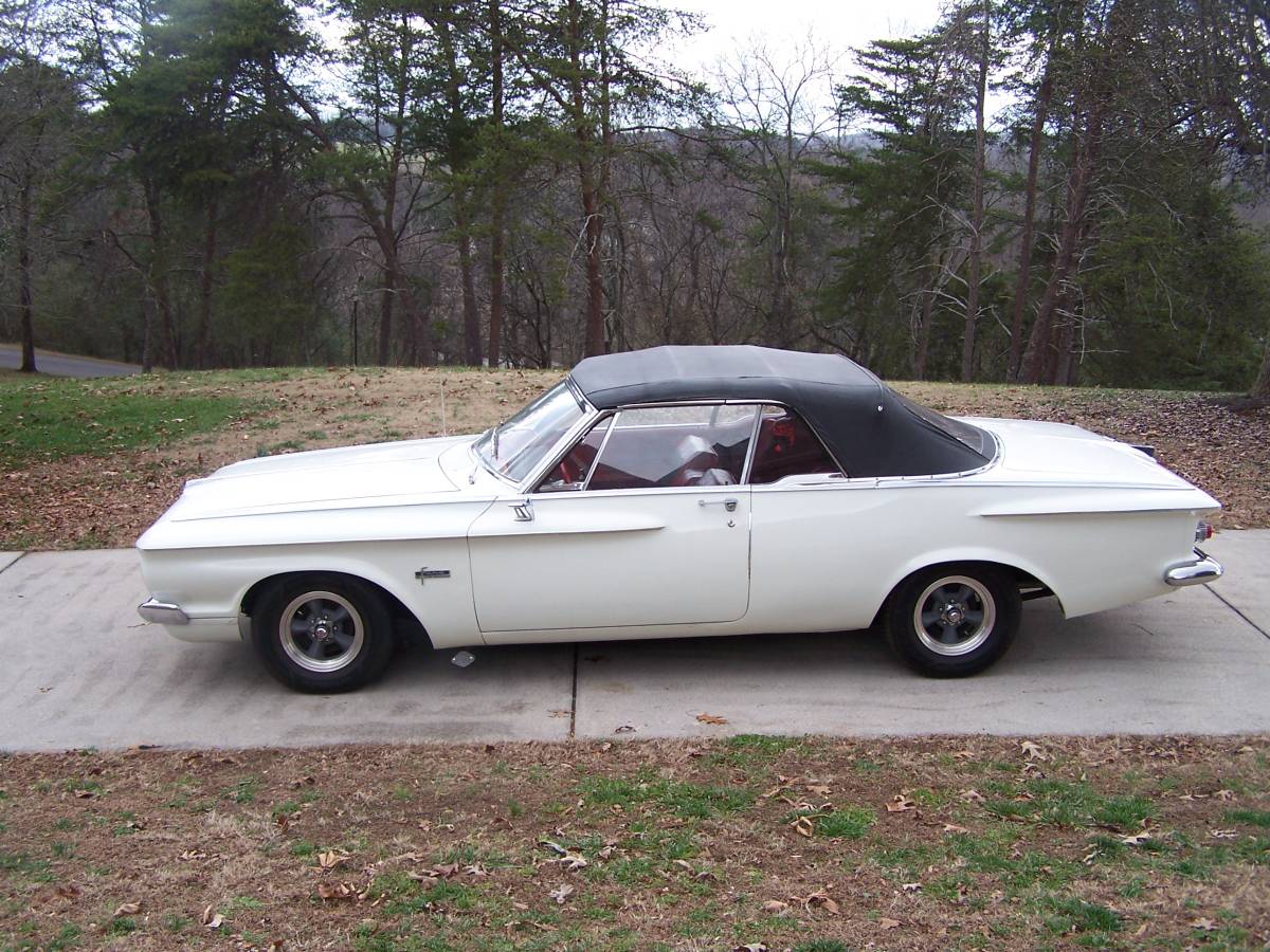Plymouth-Fury-convertible-1962-white-1