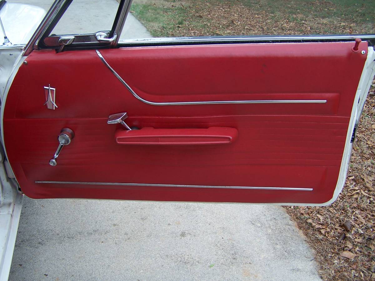 Plymouth-Fury-convertible-1962-white-14