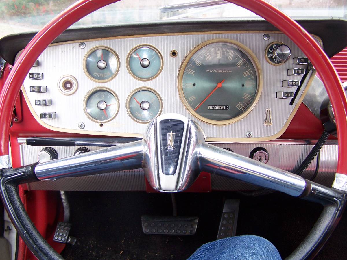 Plymouth-Fury-convertible-1962-white-15