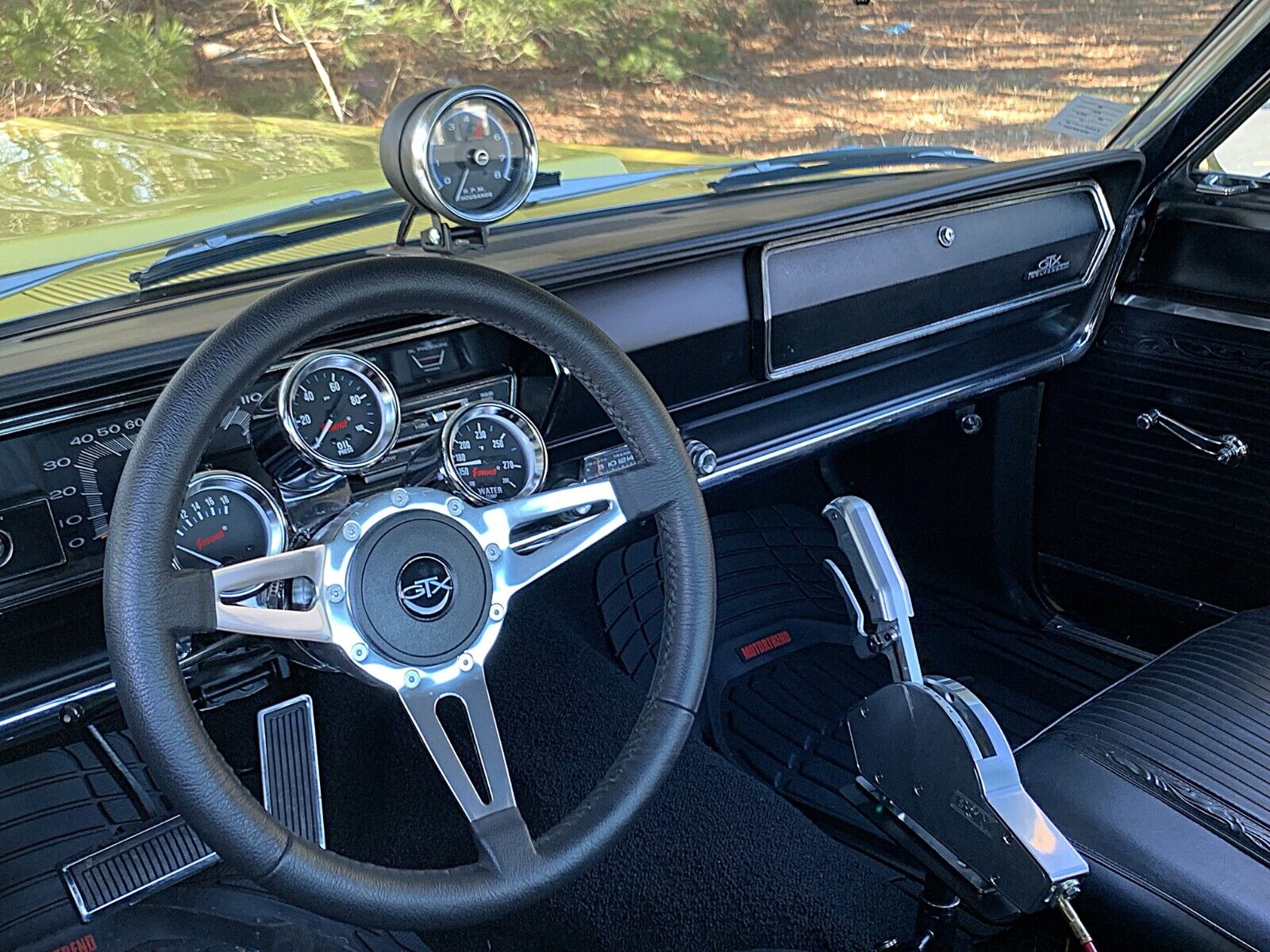 Plymouth-GTX-1967-Coupe-25