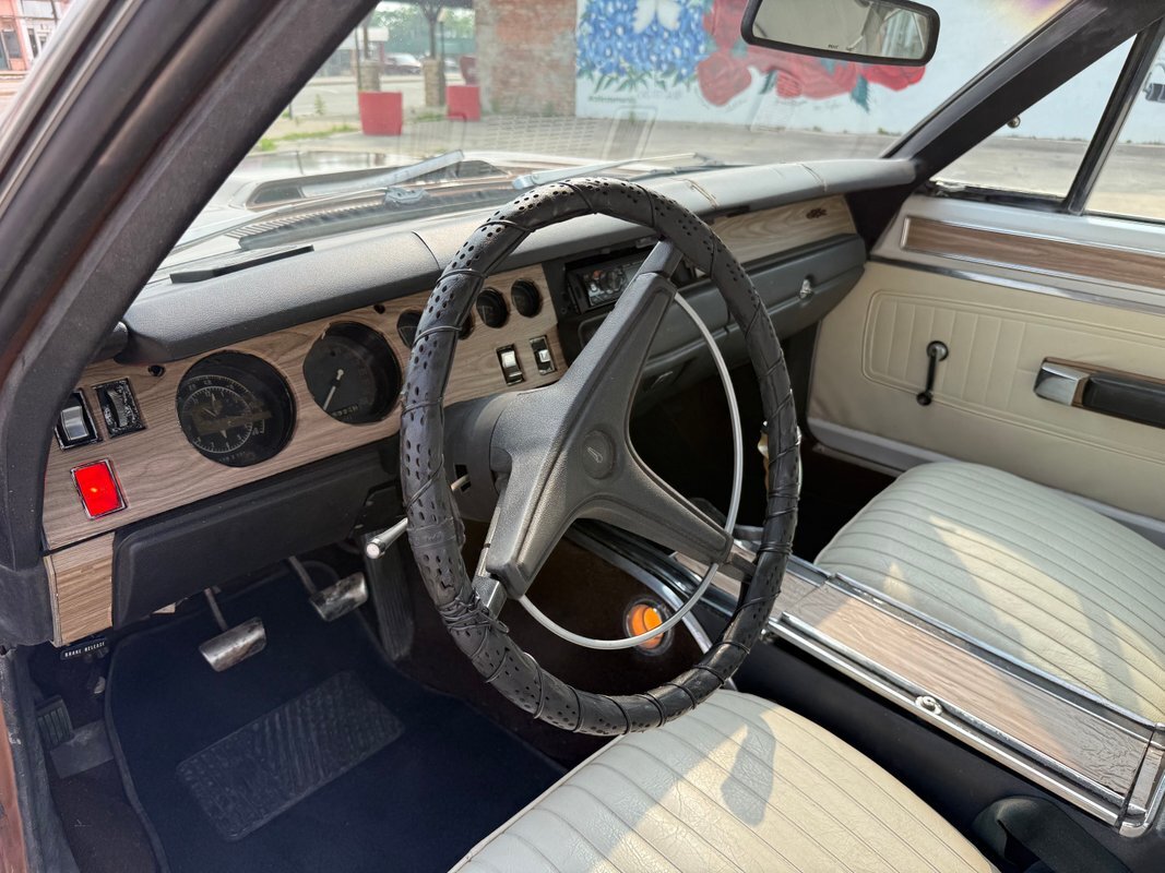 Plymouth-GTX-1970-10