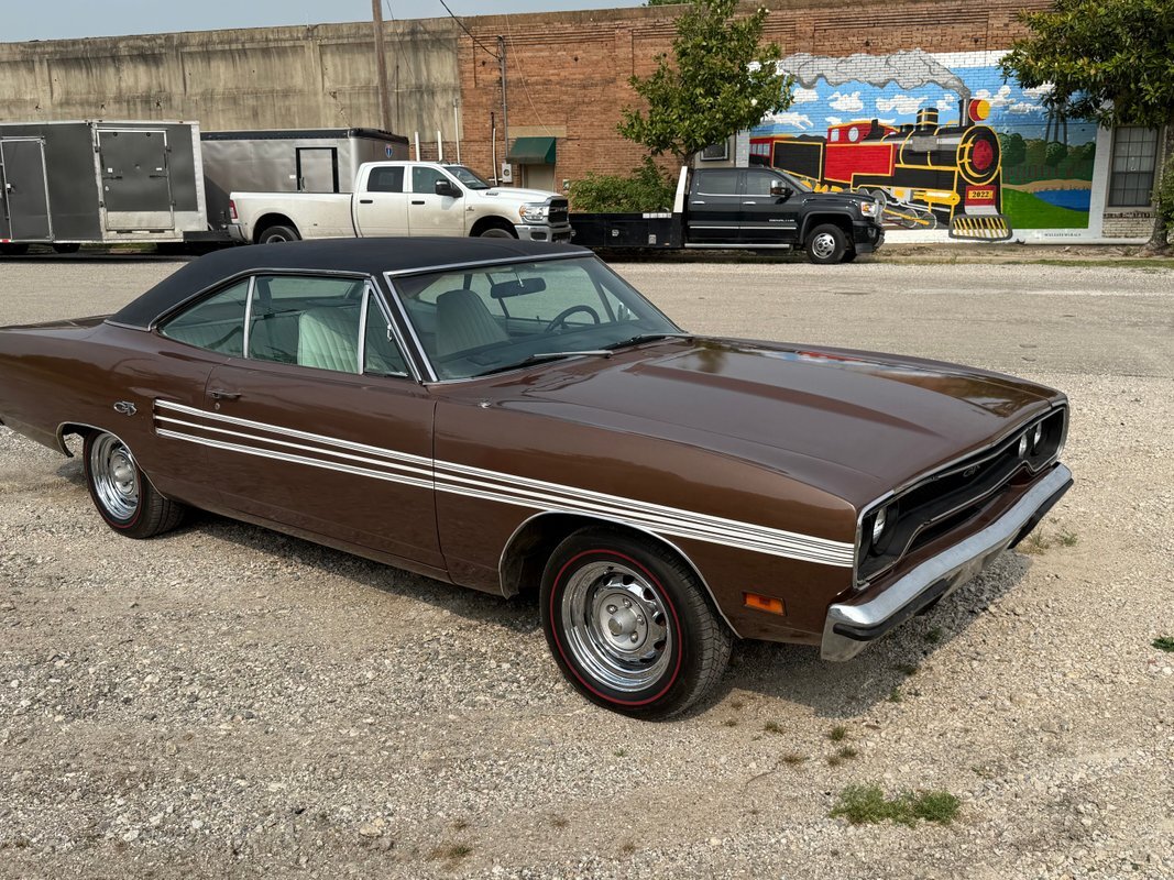 Plymouth-GTX-1970-28