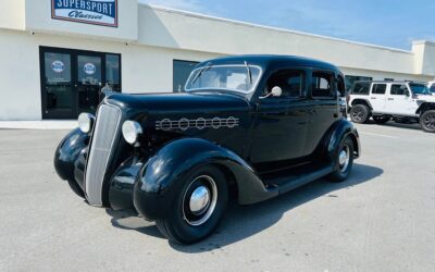 Plymouth Model P2 1935 --
