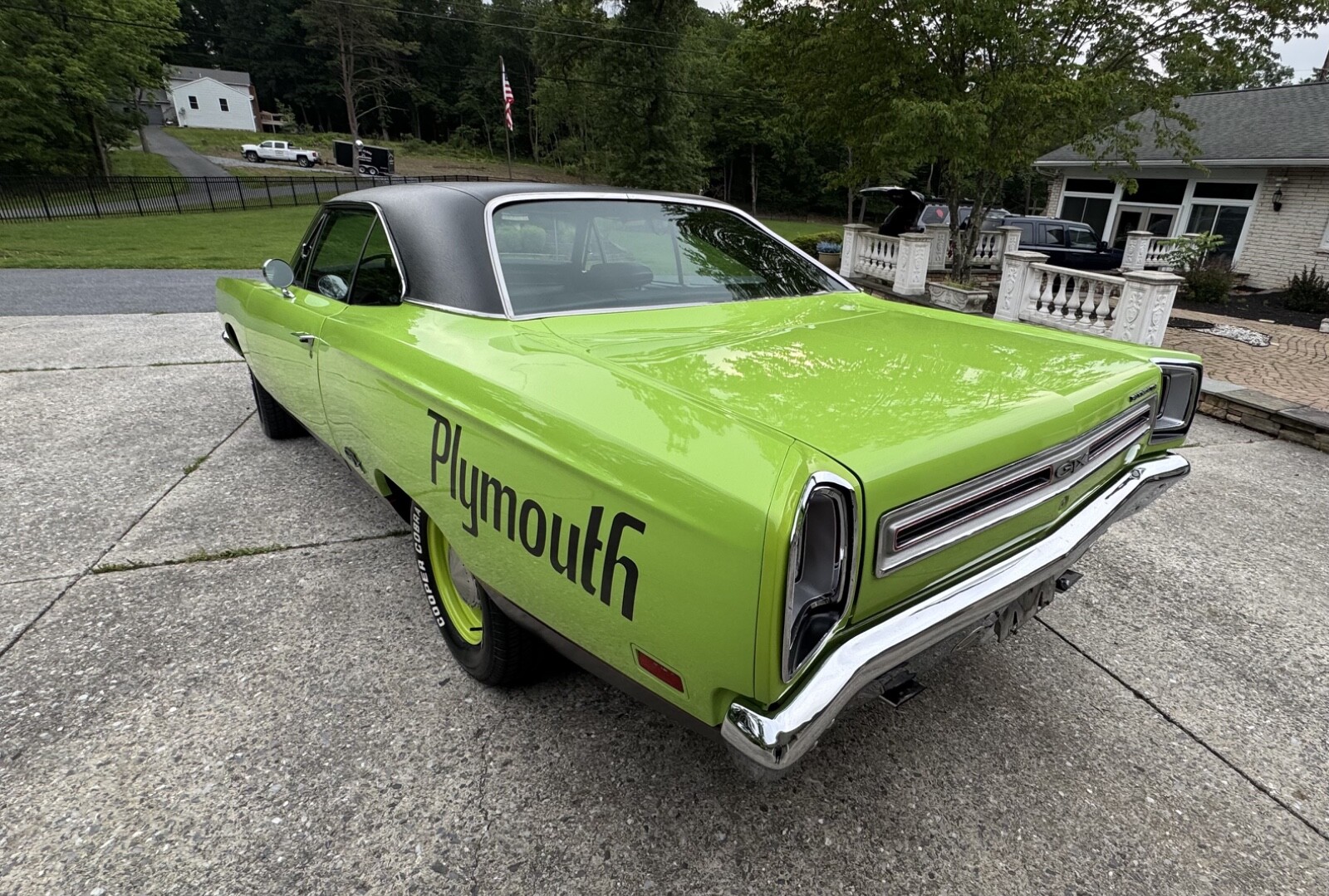 Plymouth-Other-1969-Sedan-4
