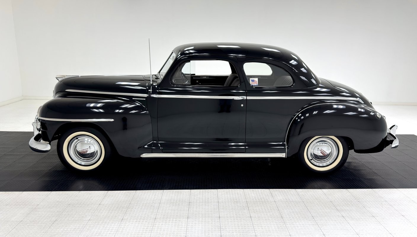 Plymouth-P15-C-Special-Deluxe-1948-Coupe-1