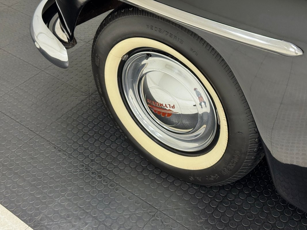 Plymouth-P15-C-Special-Deluxe-1948-Coupe-11