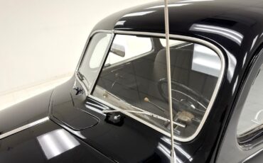 Plymouth-P15-C-Special-Deluxe-1948-Coupe-13