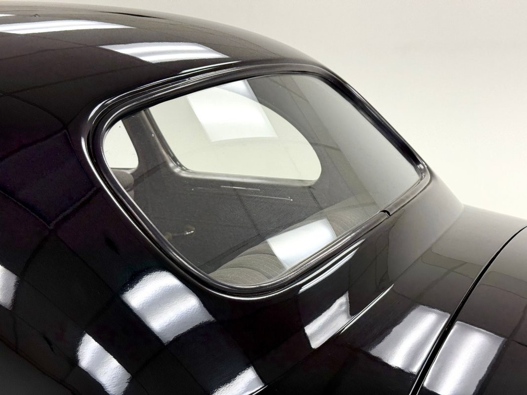 Plymouth-P15-C-Special-Deluxe-1948-Coupe-17