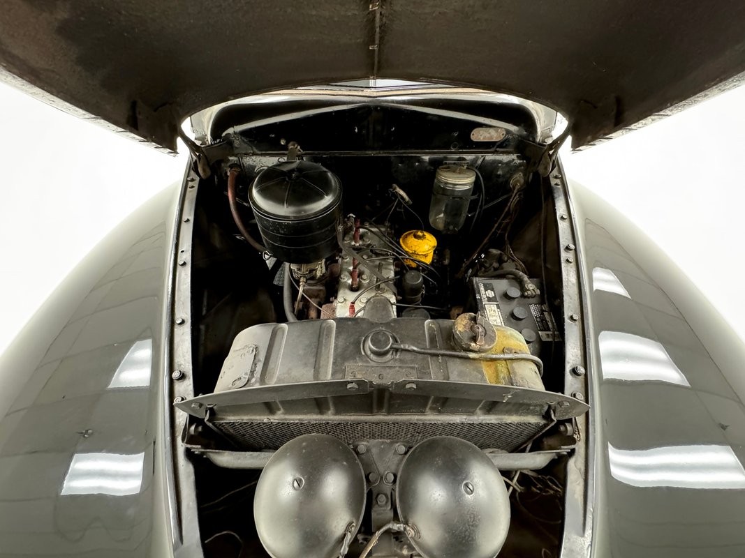 Plymouth-P15-C-Special-Deluxe-1948-Coupe-27