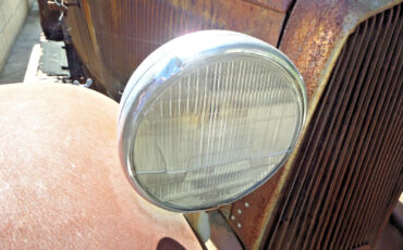 Plymouth-PB-Sedan-1932-Sedan-19