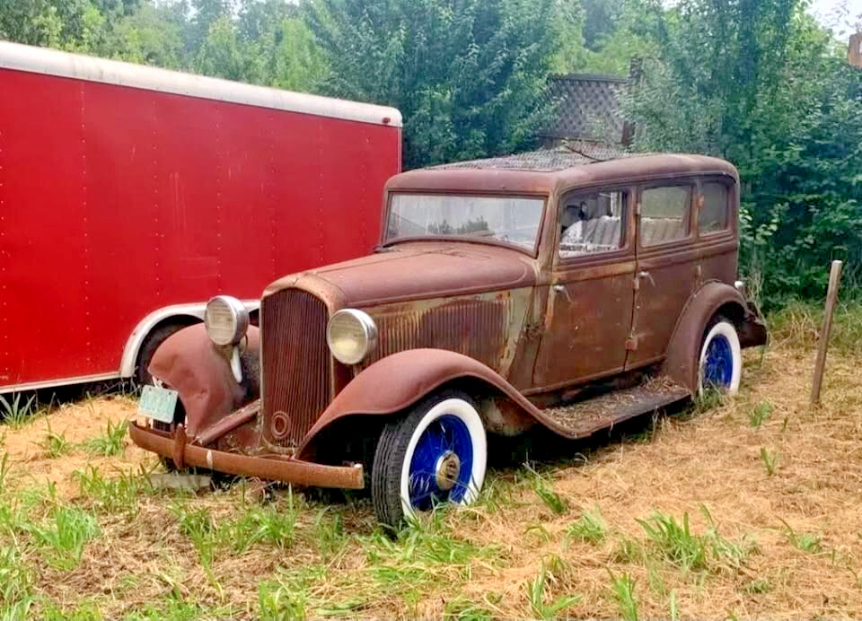 Plymouth-PB-Sedan-1932-Sedan-7