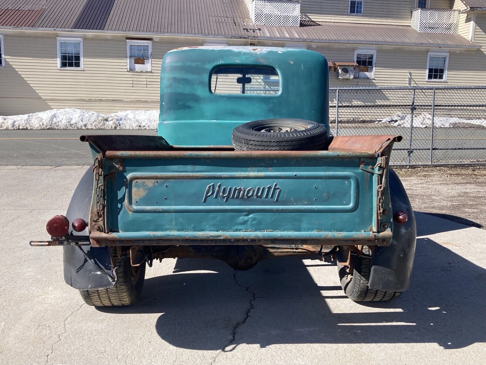 Plymouth-Pickup-1939-3