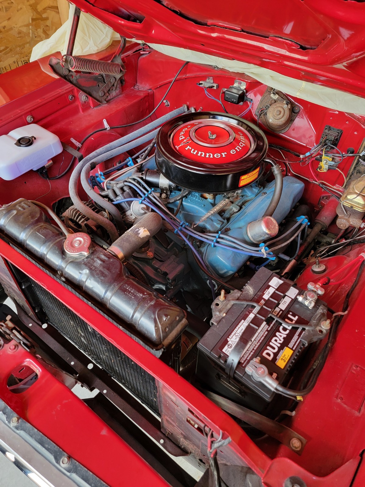 Plymouth-Road-Runner-1968-hardtop-17
