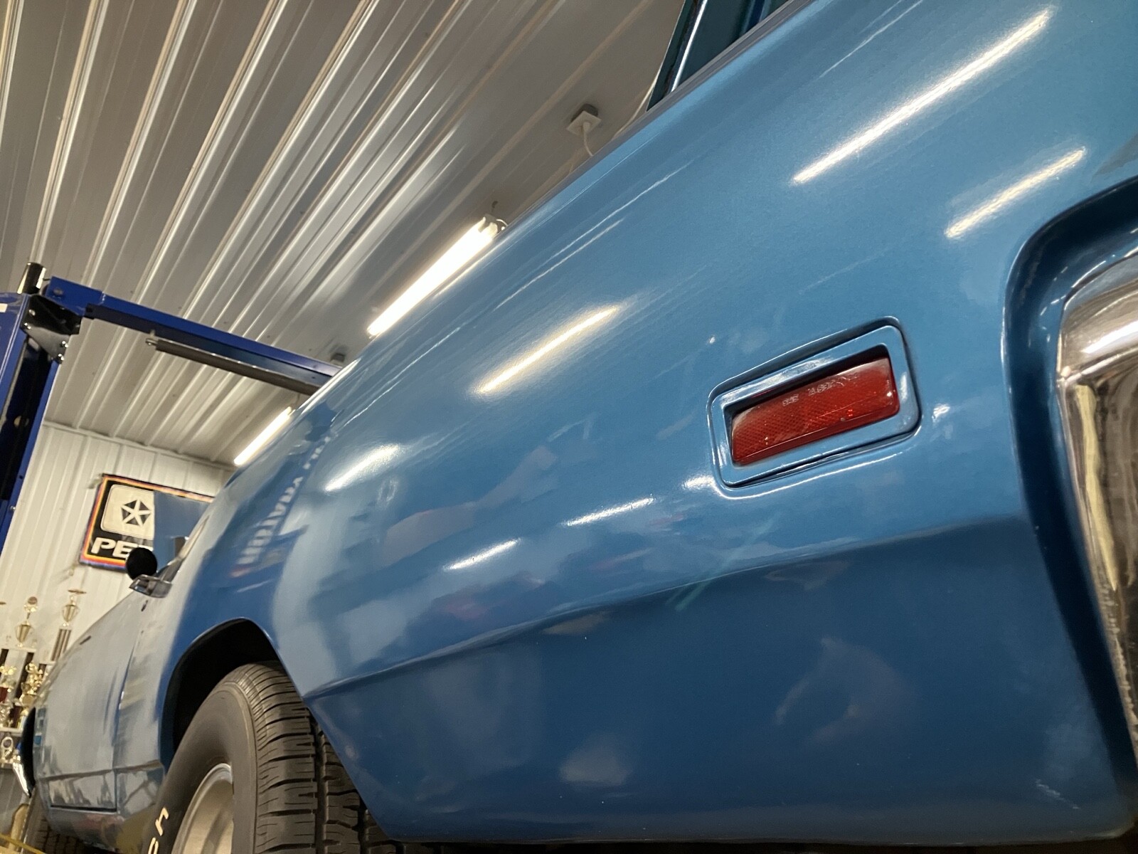 Plymouth-Road-Runner-1969-Convertible-11