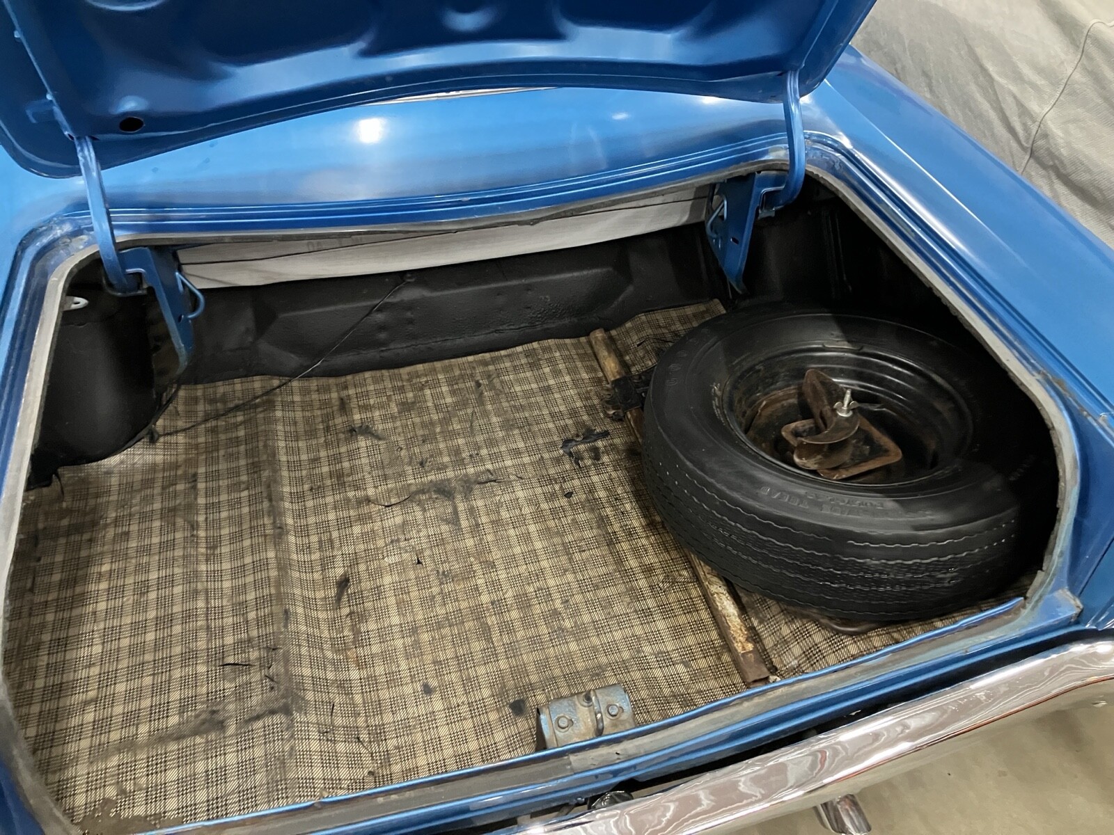 Plymouth-Road-Runner-1969-Convertible-25