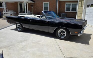 Plymouth-Road-Runner-1969-Convertible-5