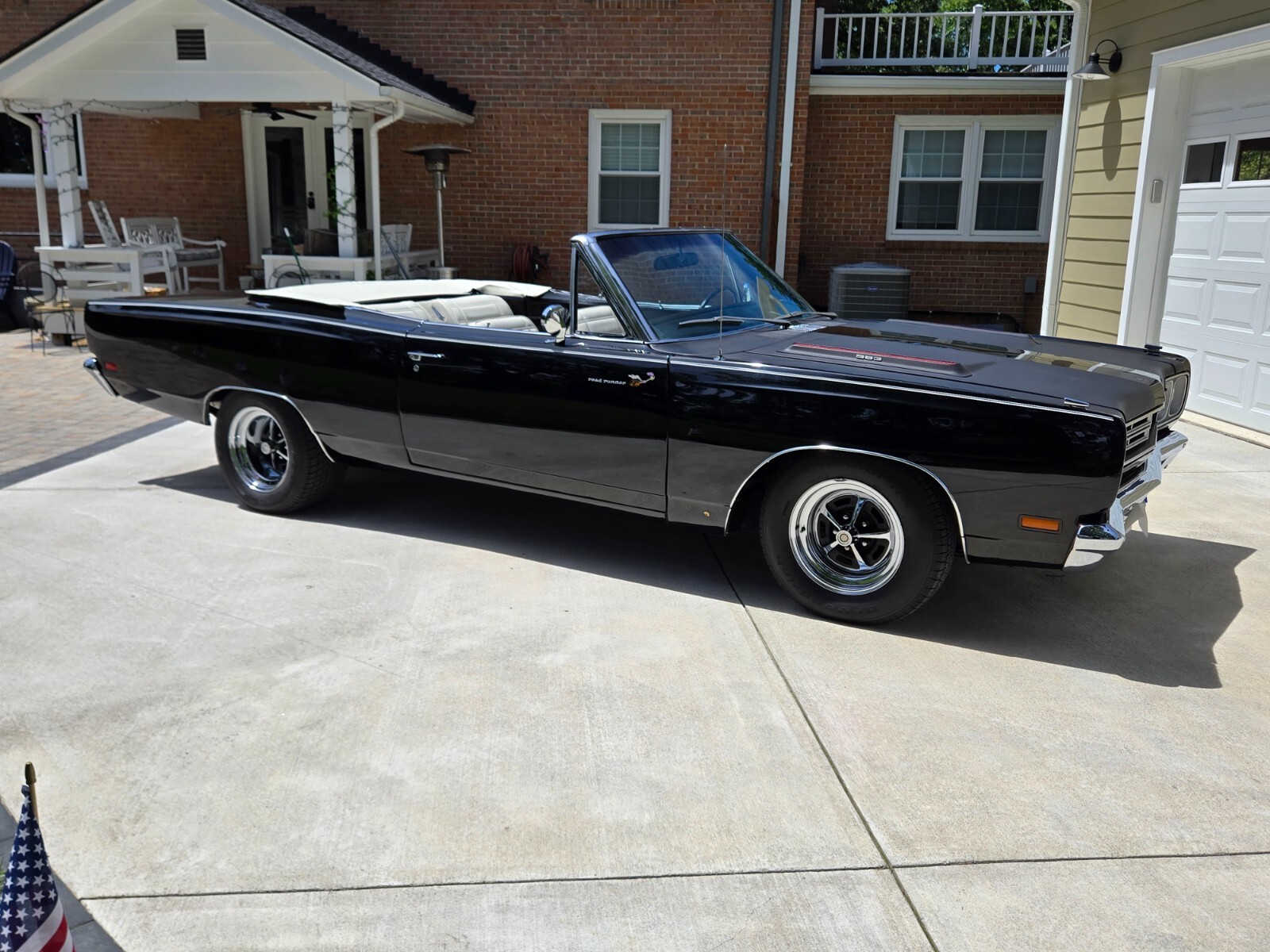 Plymouth-Road-Runner-1969-Convertible-5