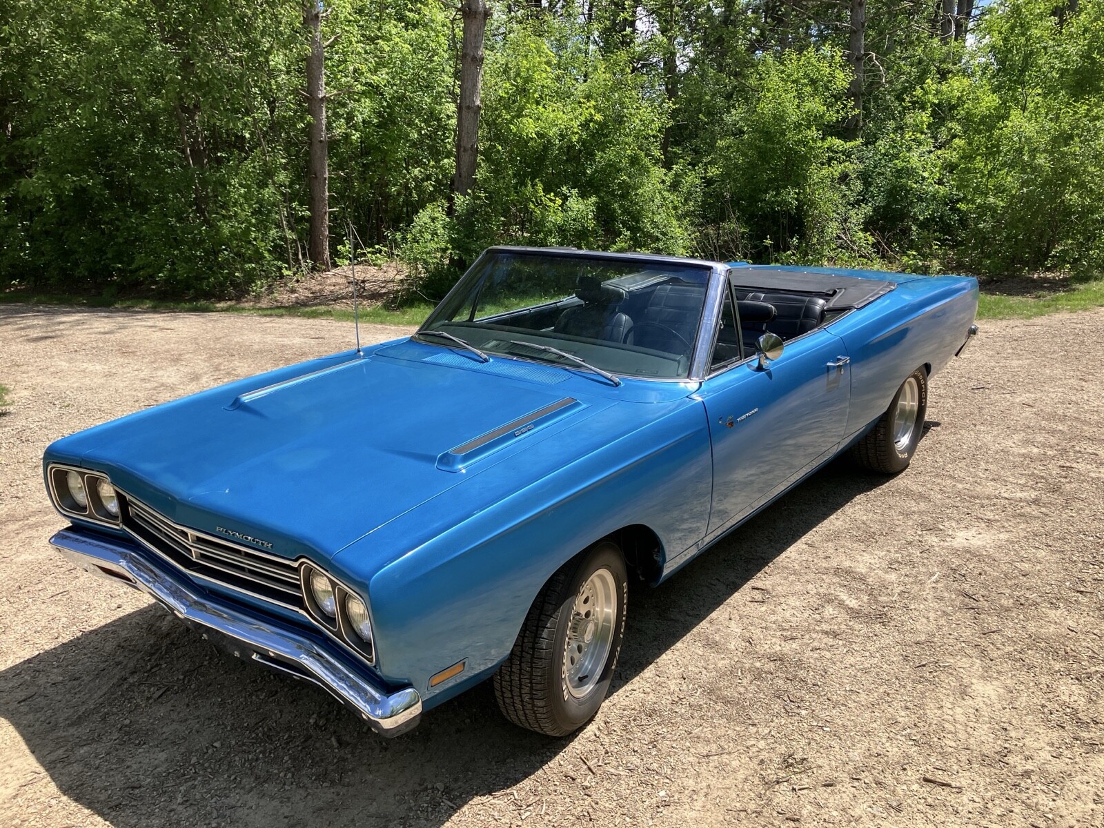 Plymouth-Road-Runner-1969-Convertible-5