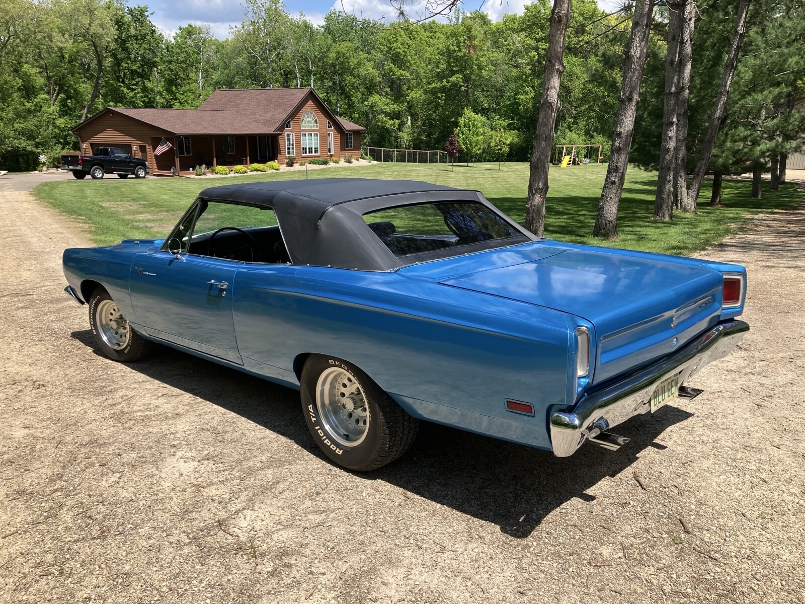 Plymouth-Road-Runner-1969-Convertible-7