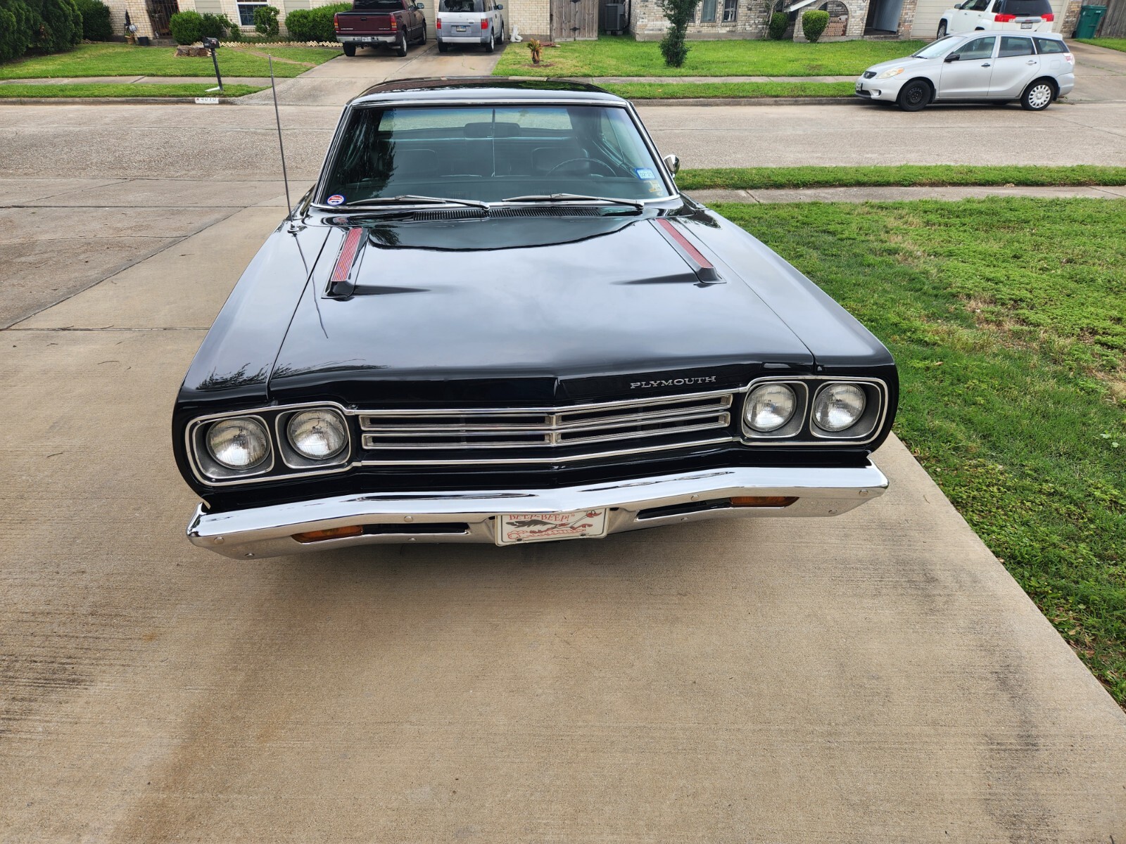 Plymouth-Road-Runner-1969-Coupe-11