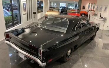 Plymouth-Road-Runner-1969-Coupe-7
