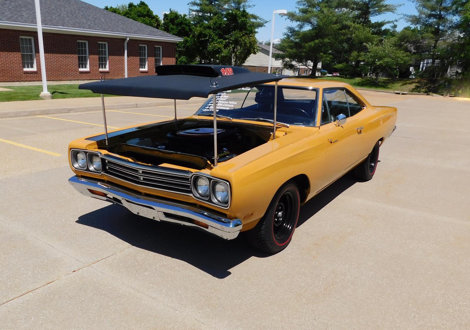 Plymouth Road Runner 1969 --