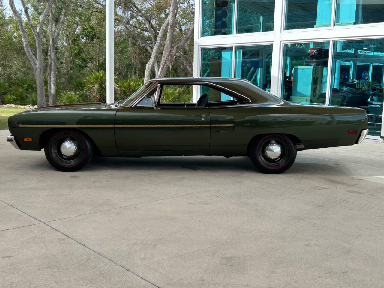 Plymouth-Road-Runner-1970-Convertible-7