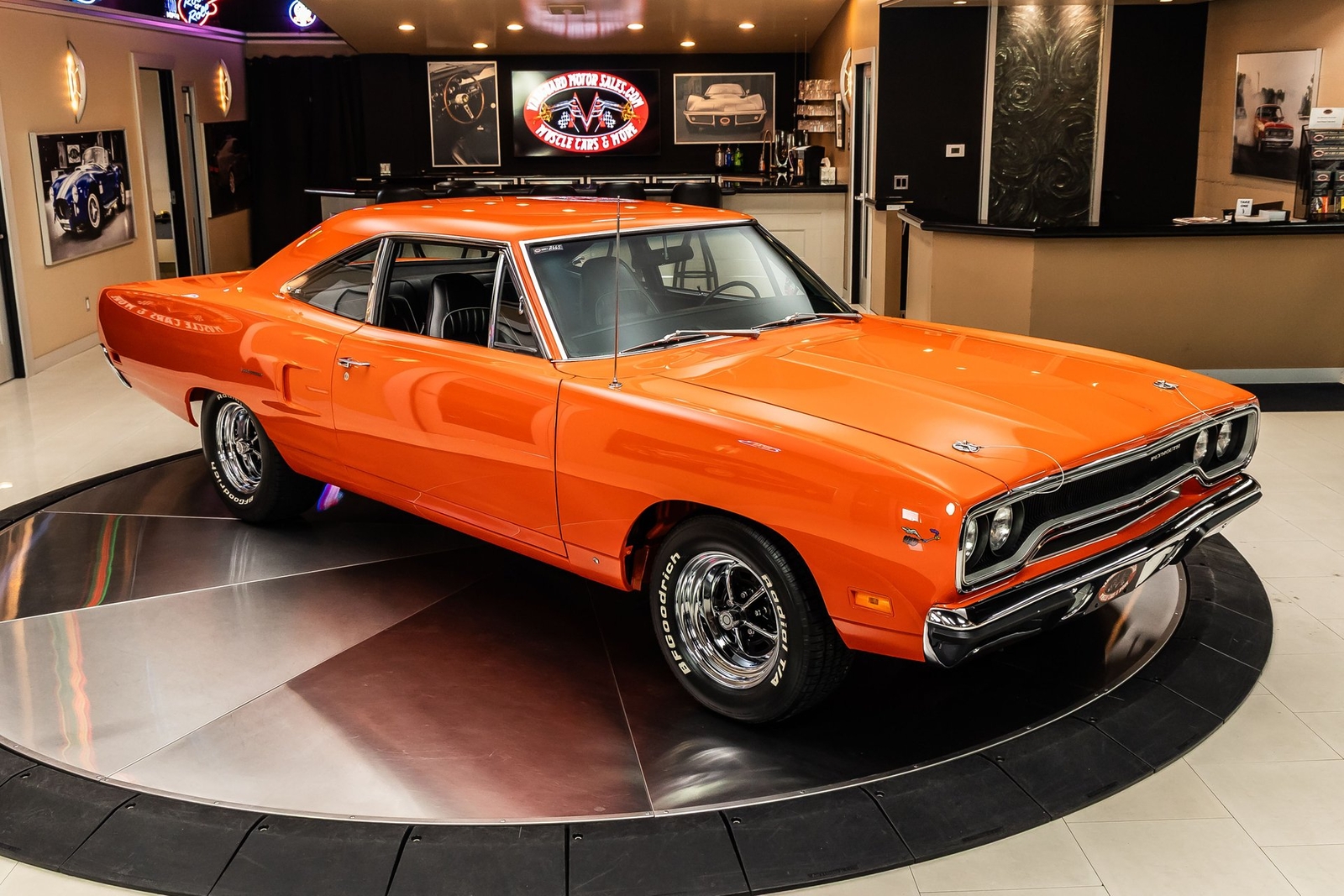 Plymouth-Road-Runner-1970-Coupe-10