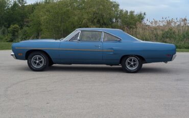 Plymouth-Road-Runner-1970-Coupe-14