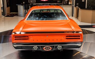 Plymouth-Road-Runner-1970-Coupe-15