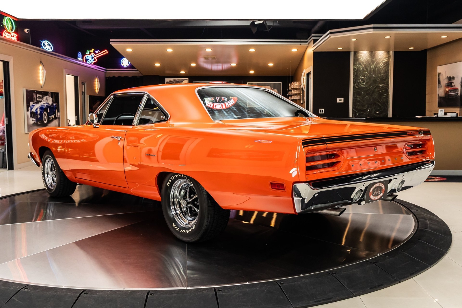 Plymouth-Road-Runner-1970-Coupe-16