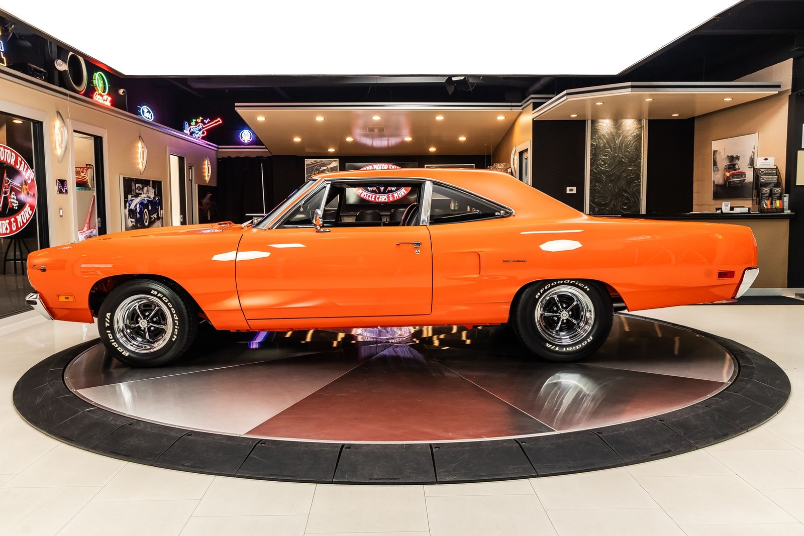 Plymouth-Road-Runner-1970-Coupe-18