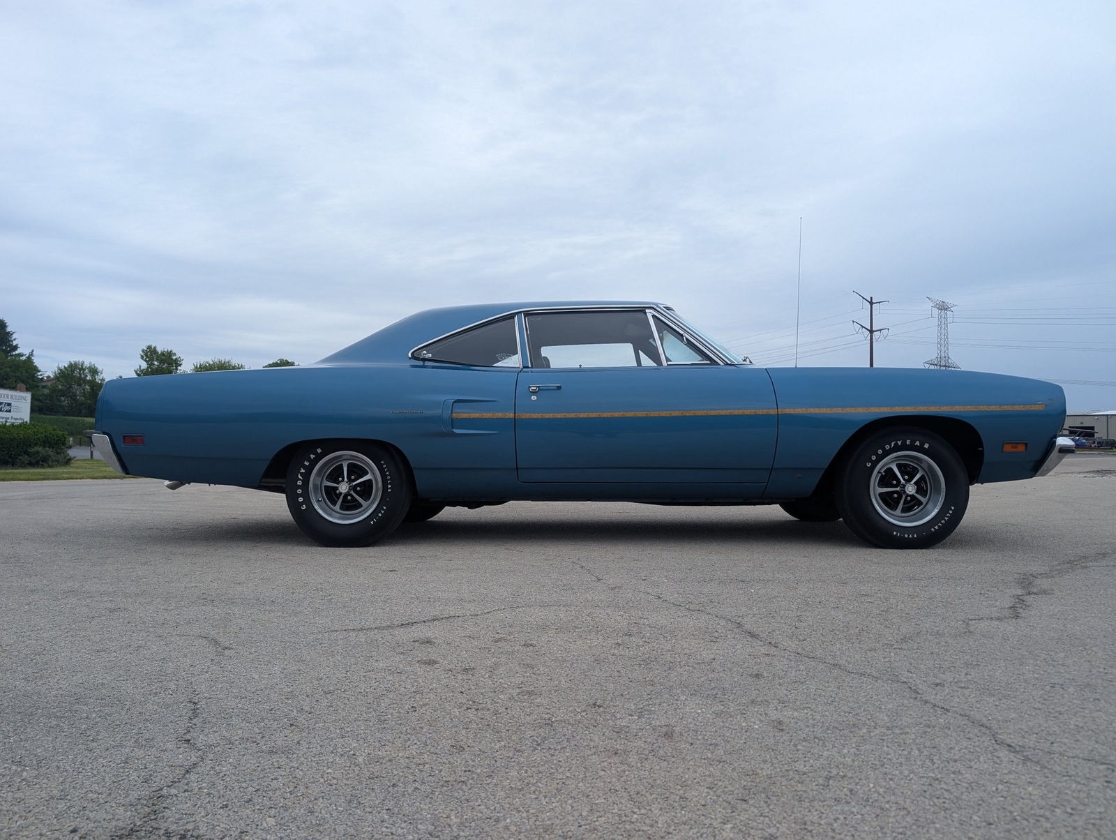 Plymouth-Road-Runner-1970-Coupe-22