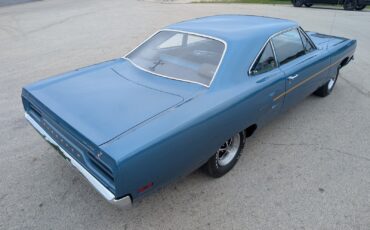 Plymouth-Road-Runner-1970-Coupe-23