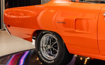 Plymouth-Road-Runner-1970-Coupe-23