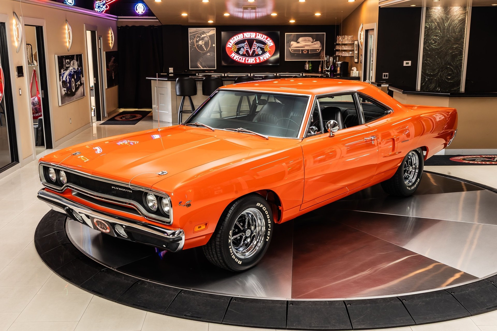 Plymouth-Road-Runner-1970-Coupe-5