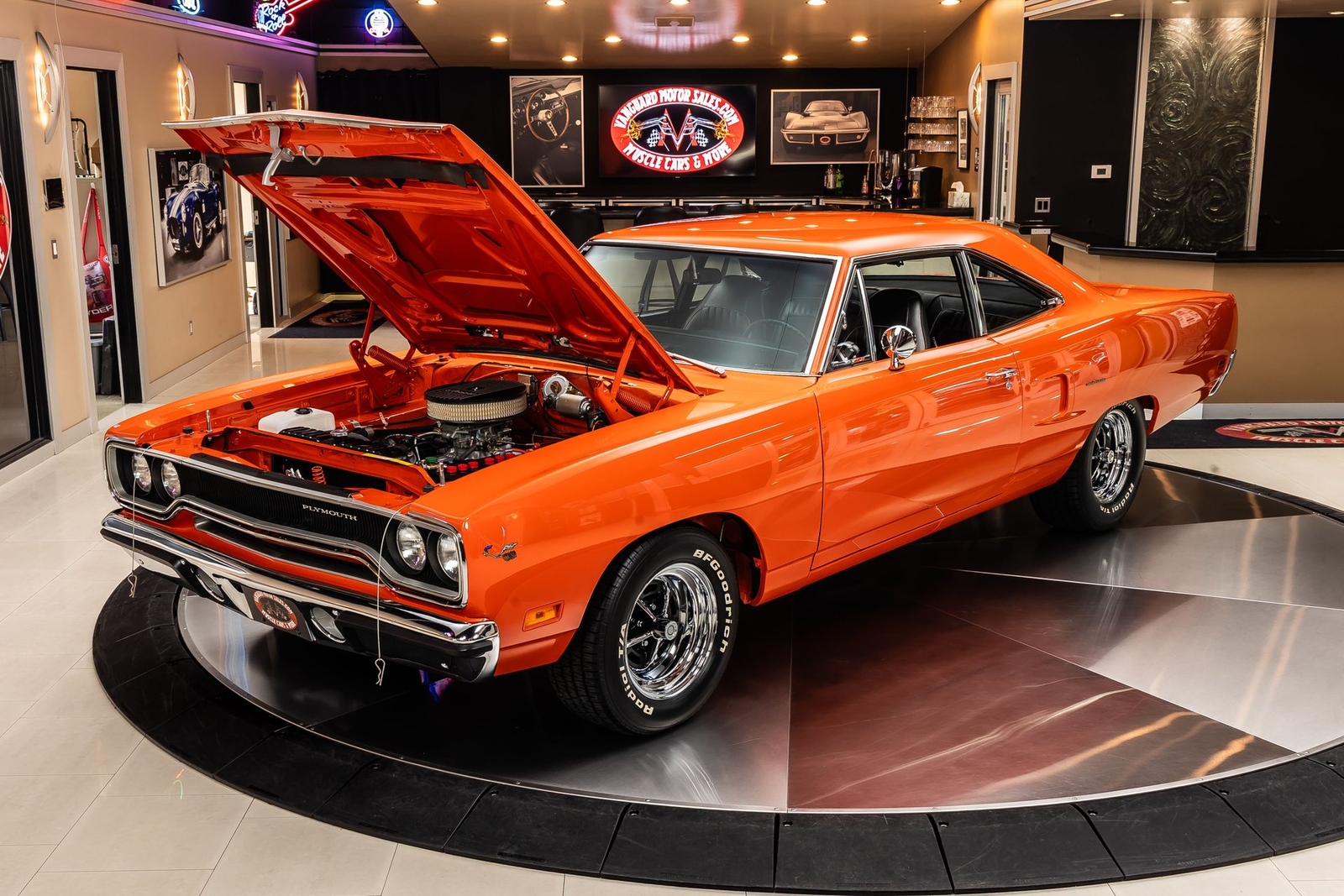 Plymouth-Road-Runner-1970-Coupe-6
