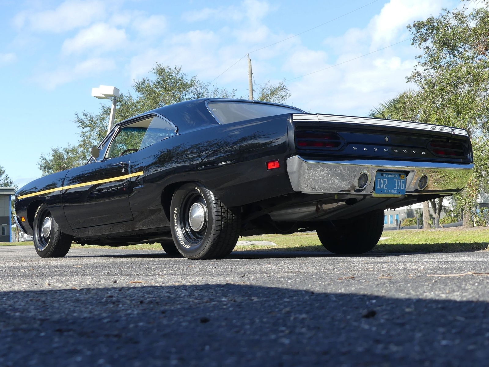 Plymouth-Road-Runner-1970-Other-18
