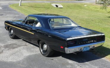 Plymouth-Road-Runner-1970-Other-19