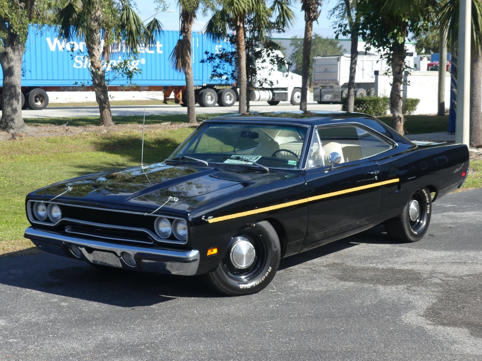 Plymouth-Road-Runner-1970-Other-8
