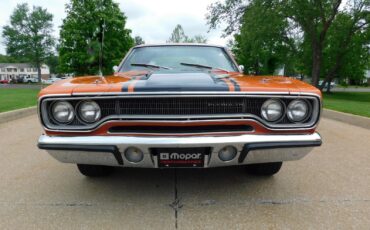 Plymouth-Road-Runner-1970-coupe-15